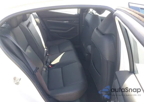 2024 Mazda Mazda3 2.5 S Preferred z USA, uszkodzony, nr VIN 3MZBPACM4RM425897